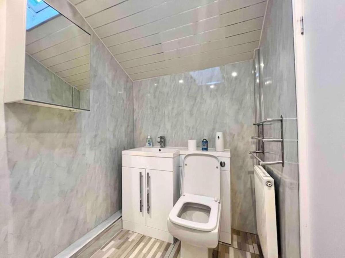 Spacious 3 Bedroom Home In Glasgow - Free Parking Kültér fotó